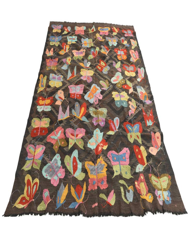 Detail image of 5' 4 x 7' 8  Hand Woven Kilim Suzani Wool Rug