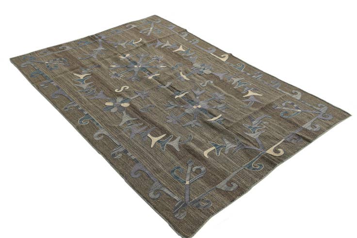 Detail image of 4' 7 x 6' 7 Hand Woven Kilim Suzani Wool Rug