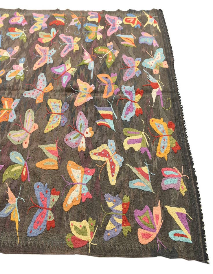 Detail image of 5' 3 x 7' 9  Hand Woven Kilim Suzani Wool Rug