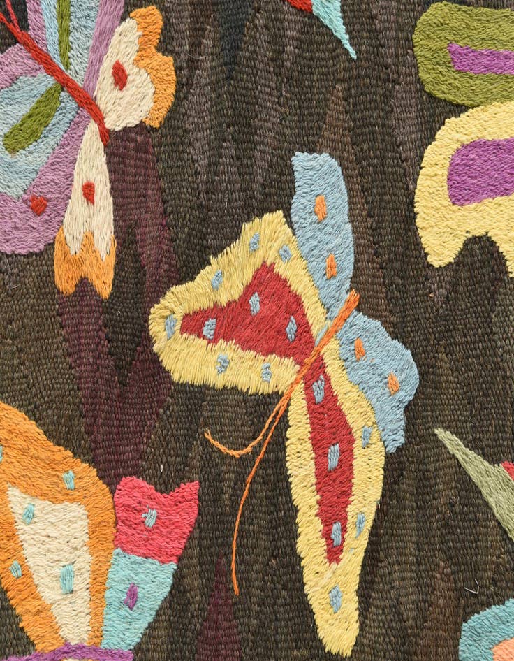 Detail image of 5' 3 x 7' 9  Hand Woven Kilim Suzani Wool Rug