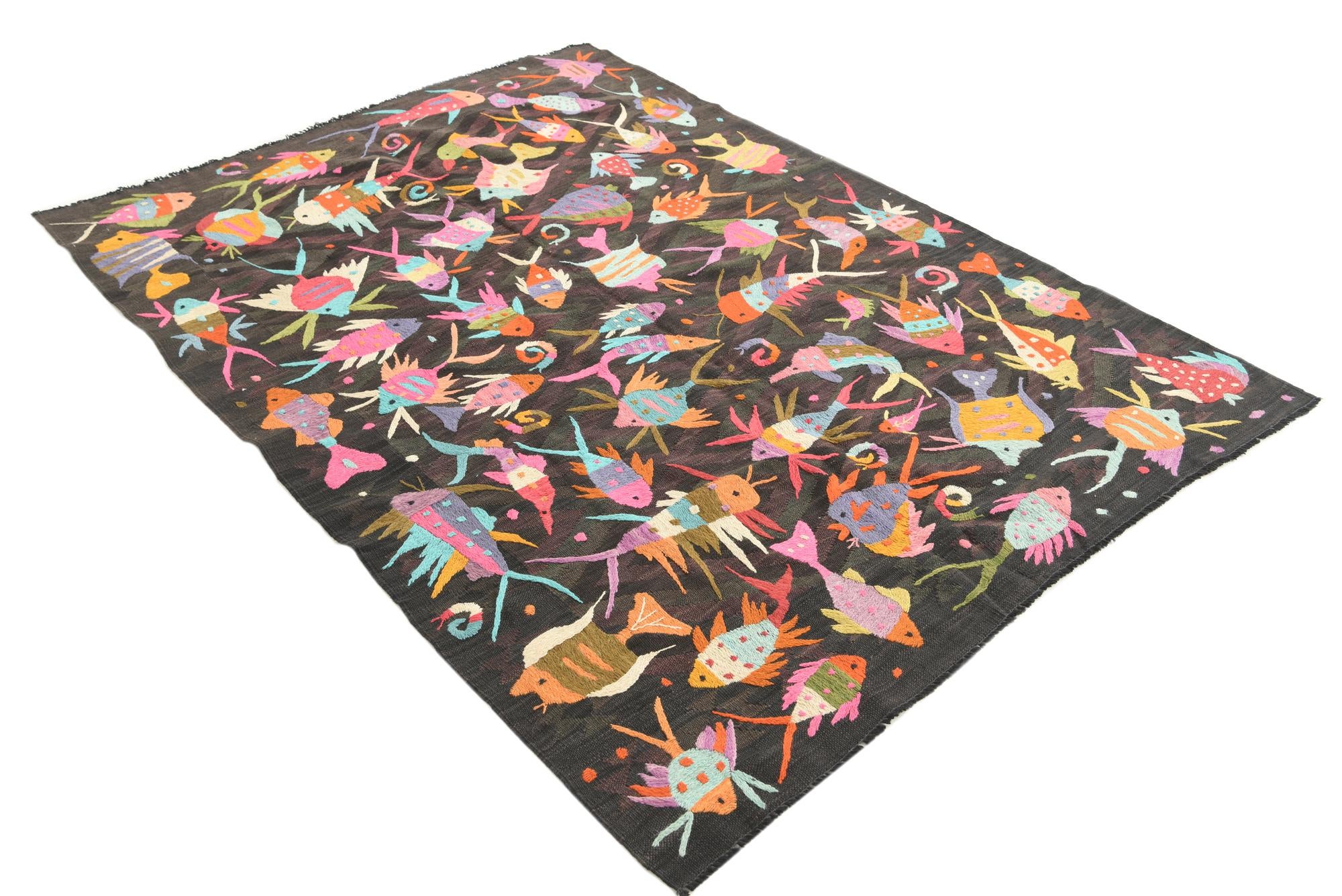 4' 7 x 6' 3 Hand Woven Kilim Suzani Wool Rug