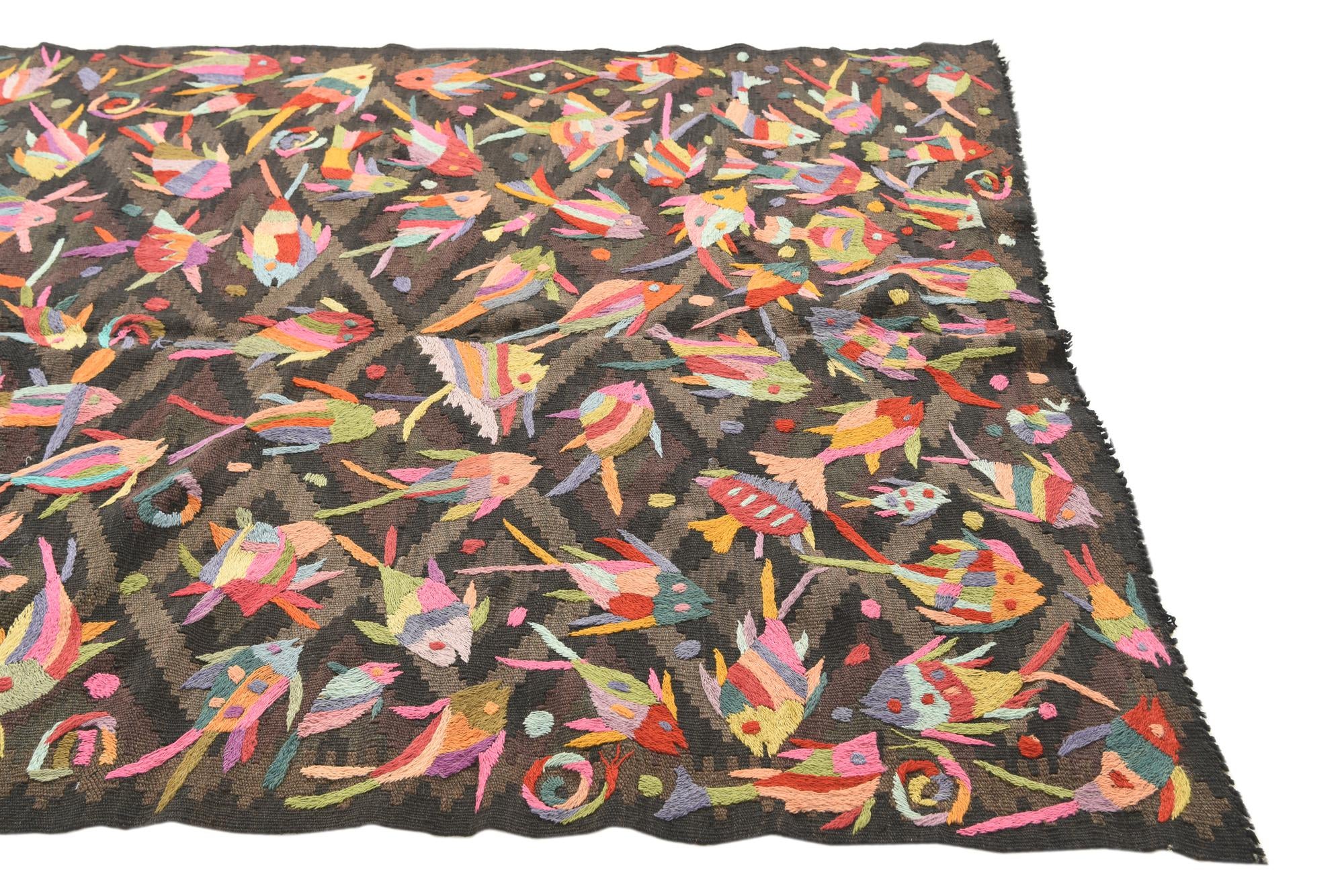 4' 7 x 6' 4 Hand Woven Kilim Suzani Wool Rug