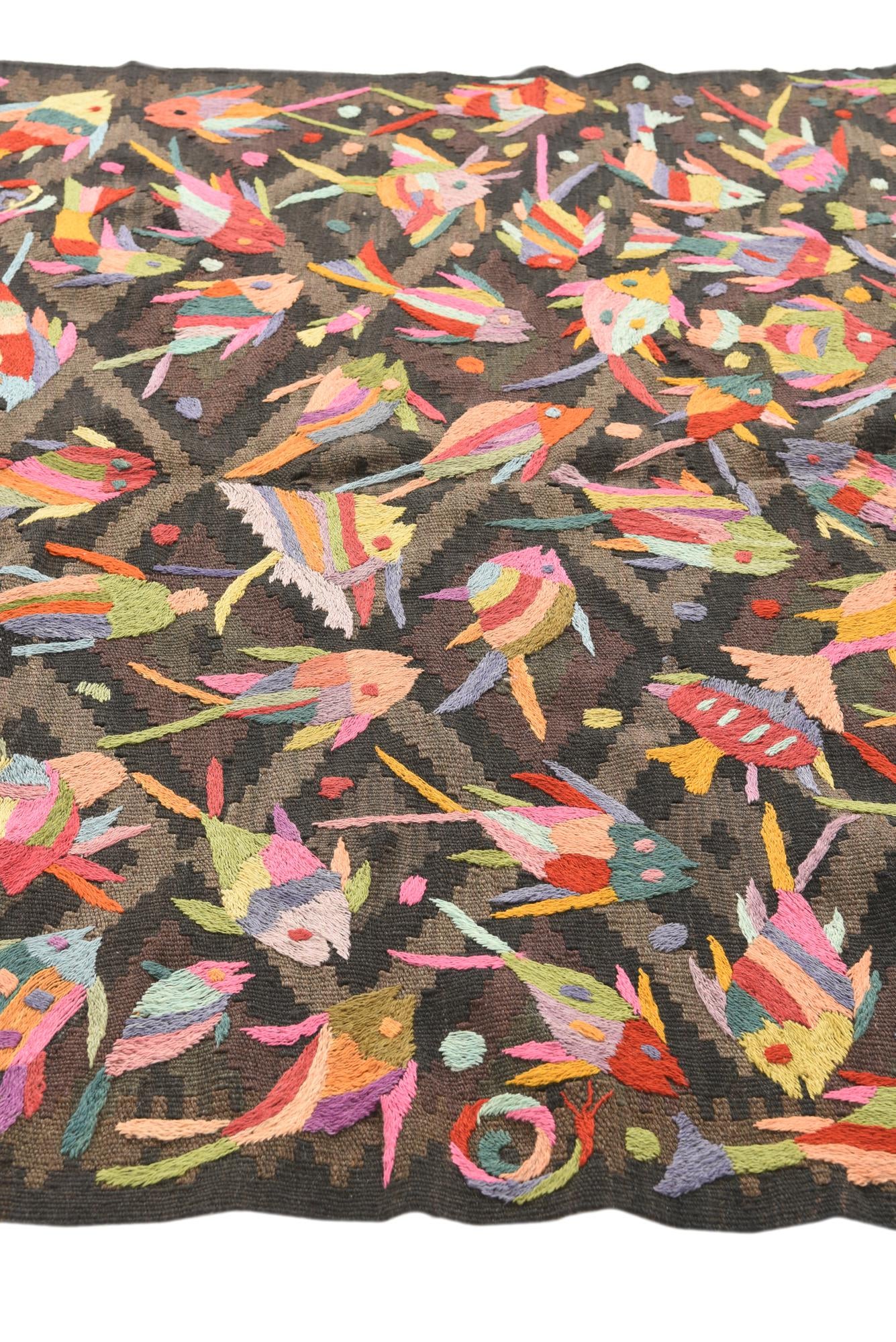 4' 7 x 6' 4 Hand Woven Kilim Suzani Wool Rug