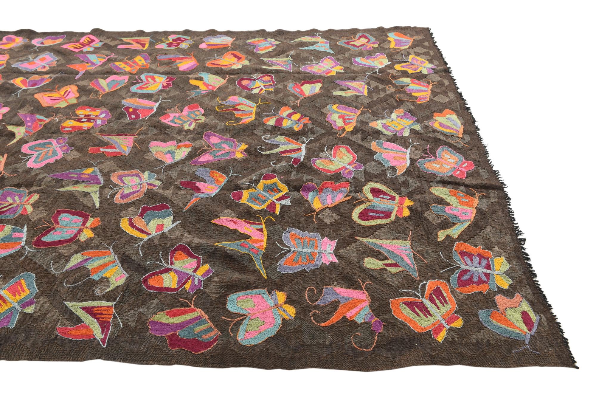 6' 6 x 9' 5 Hand Woven Kilim Suzani Wool Rug