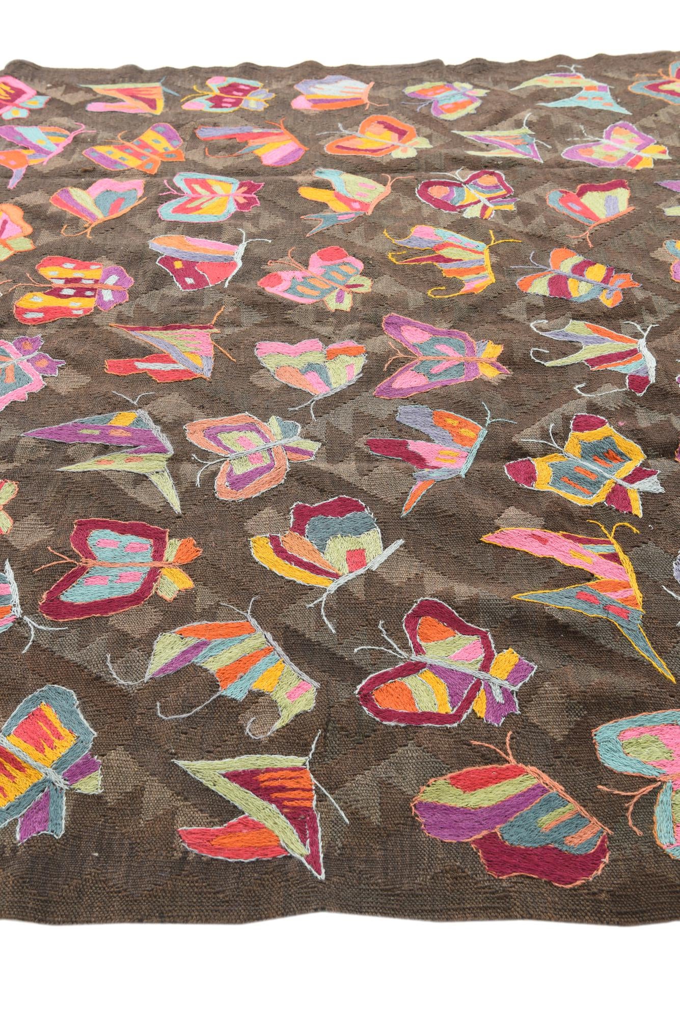 6' 6 x 9' 5 Hand Woven Kilim Suzani Wool Rug