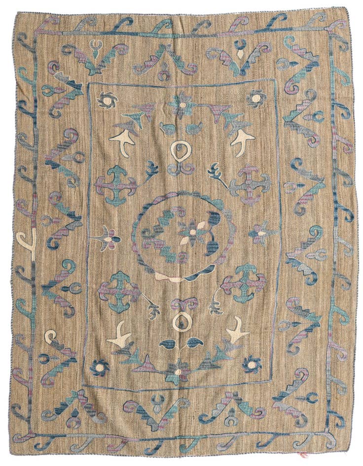 Detail image of 5' 8 x 7' 8 Hand Woven Kilim Suzani Wool Rug
