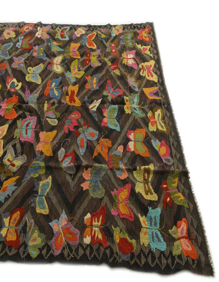 Detail image of 5' 7 x 7' 9  Hand Woven Kilim Suzani Wool Rug