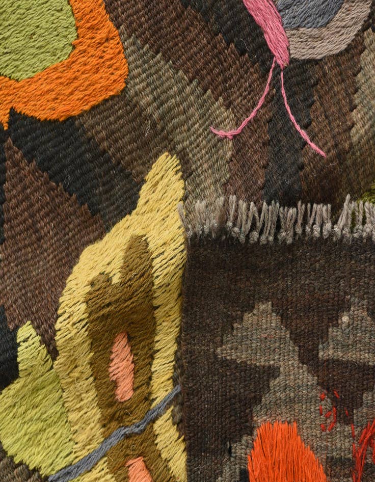 Detail image of 5' 7 x 7' 9  Hand Woven Kilim Suzani Wool Rug