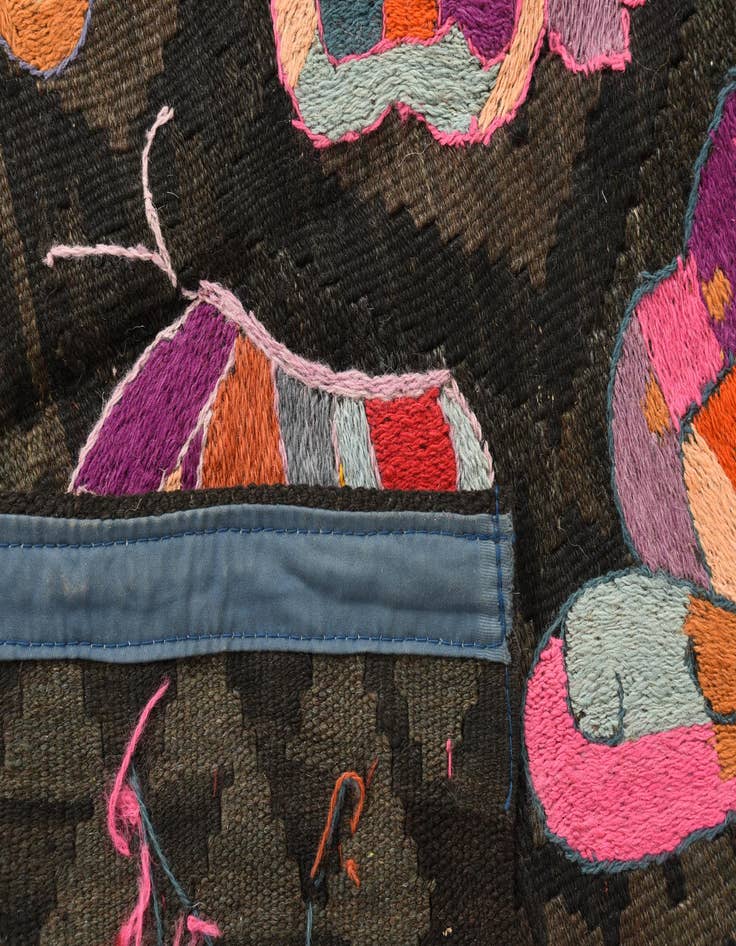 Detail image of 3' 1 x 6' 3  Hand Woven Kilim Suzani Wool Rug