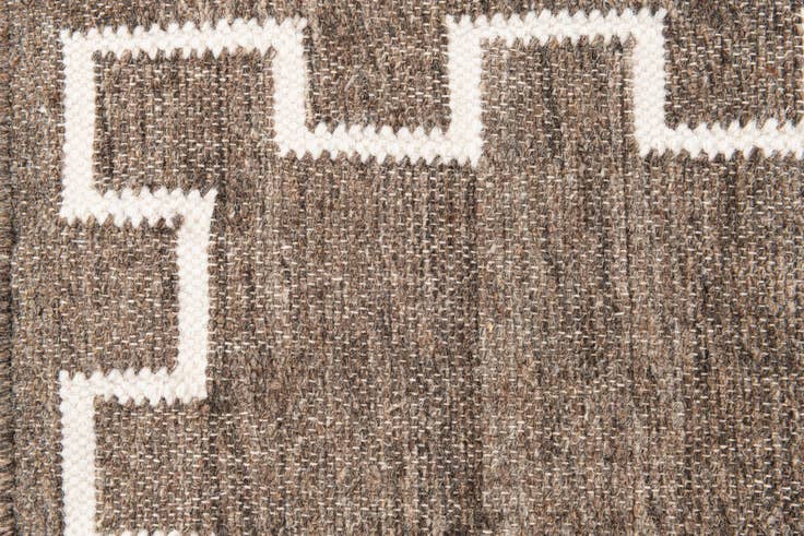 Detail image of 2' 1 x 3' 2 Hand Woven Kilim Wool Rug