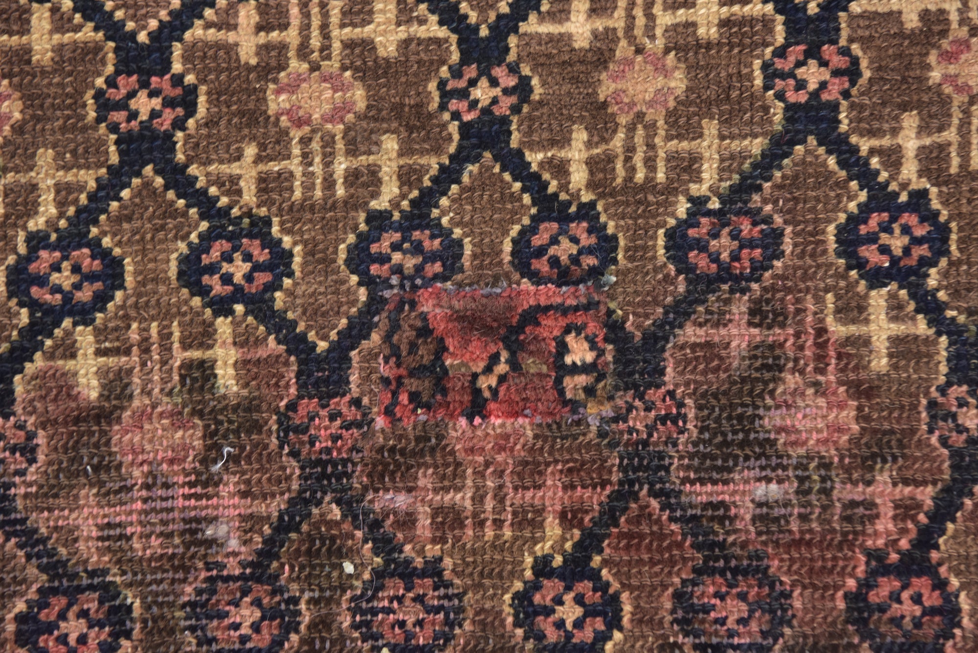 4' 6 x 7' Hand Knotted Koliaei Persian Wool Rug