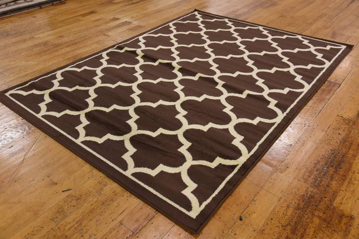Detail image of 5' 3 x 7' 2 Lattice Rug