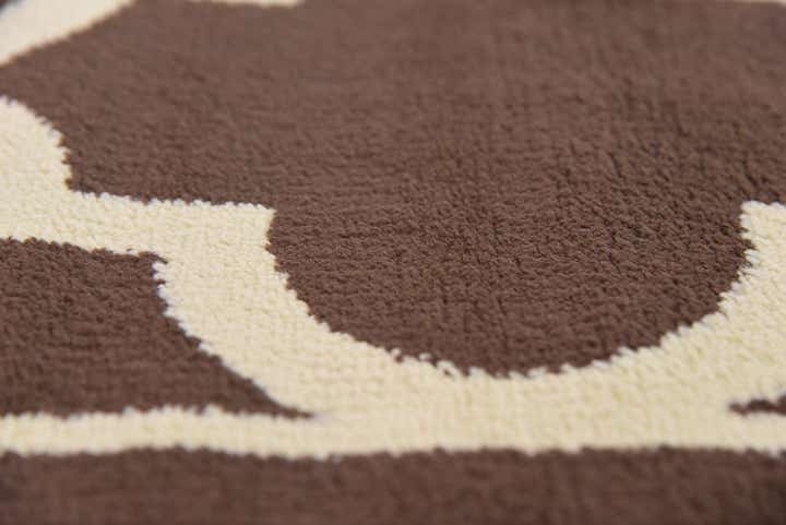 5' 3 x 7' 2 Lattice Rug