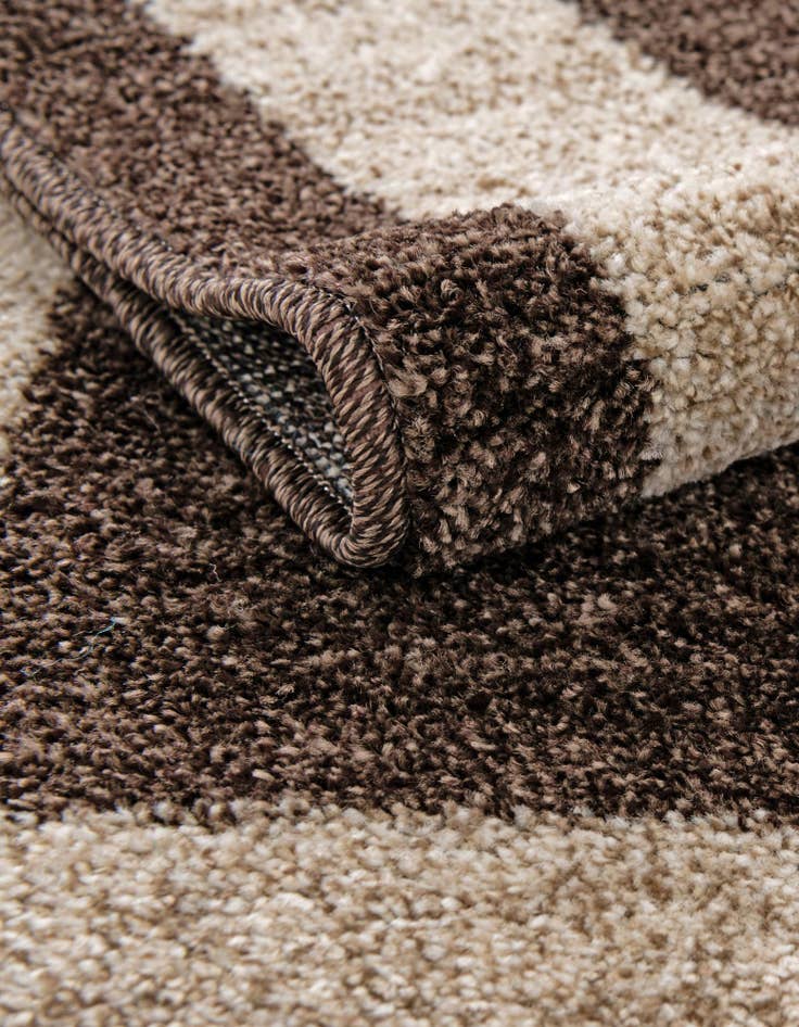 Detail image of 7' 10 x 11' Loft Rug
