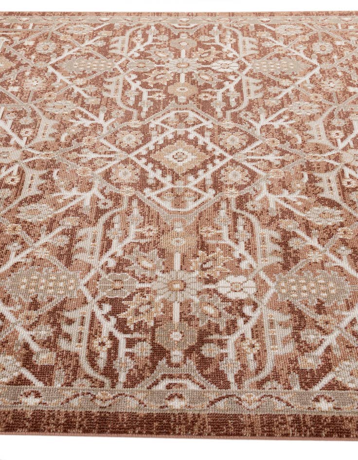 Detail image of 5' 4 x 7' 8 Lola Rug