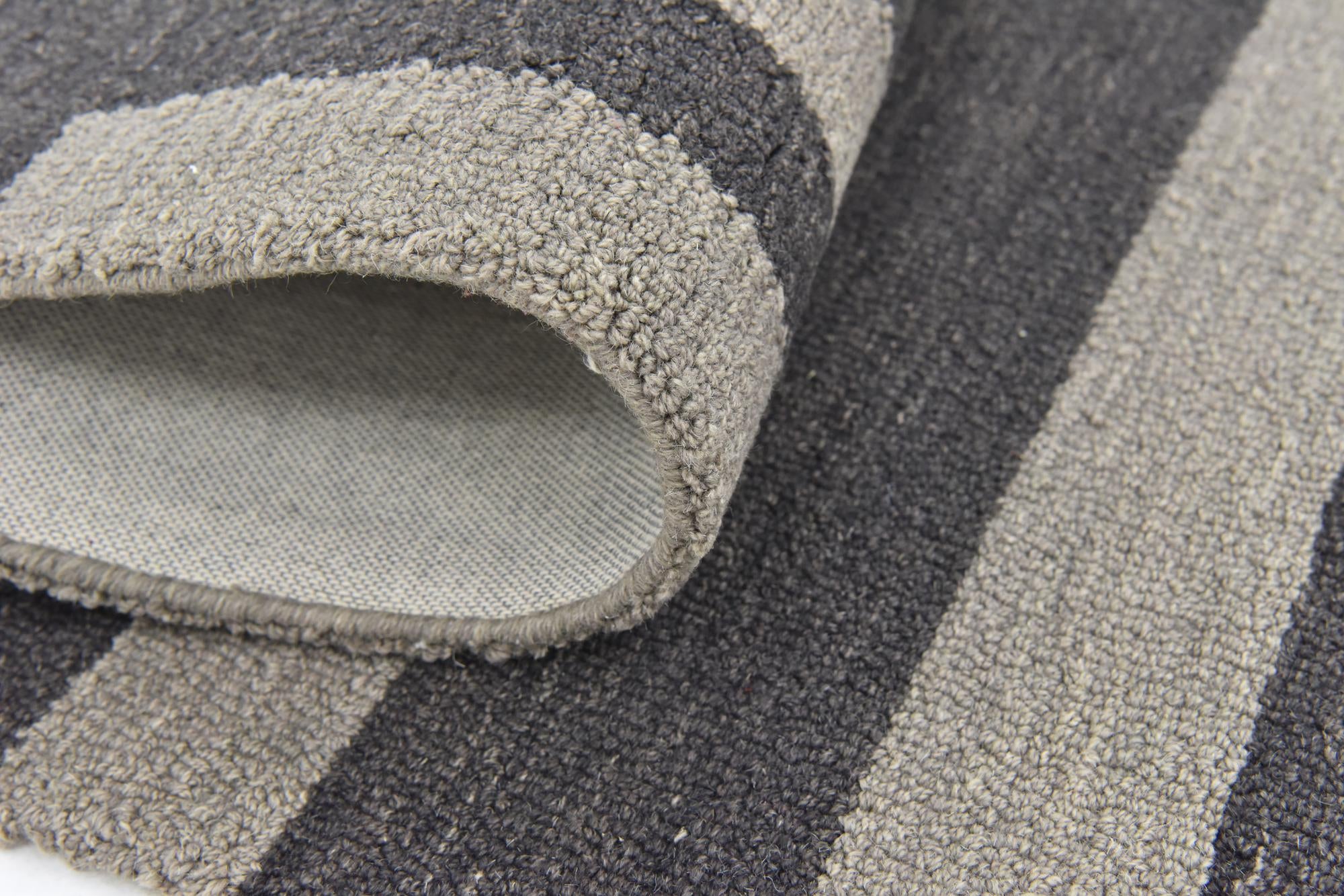5' x 8' Luna Wool Rug