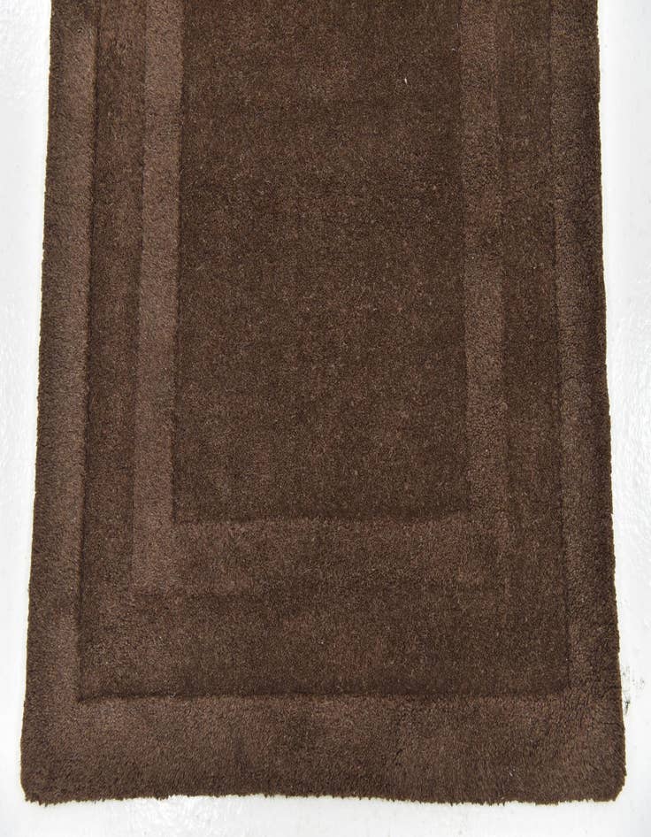 Detail image of 2' 8 x 4' 10 Luna Wool Rug