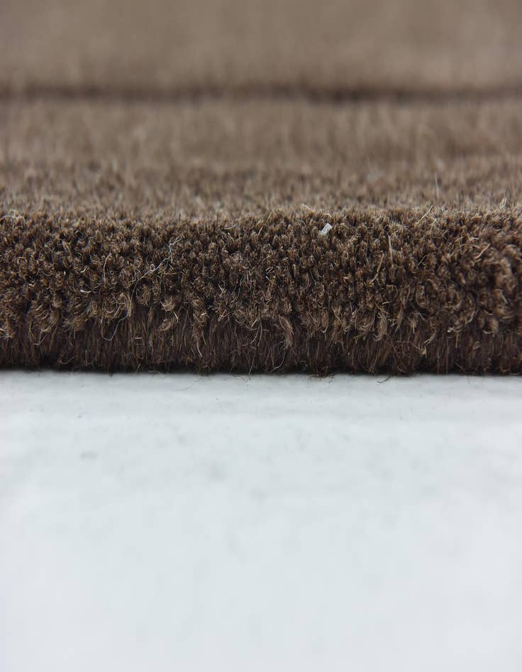 Detail image of 2' 8 x 4' 10 Luna Wool Rug