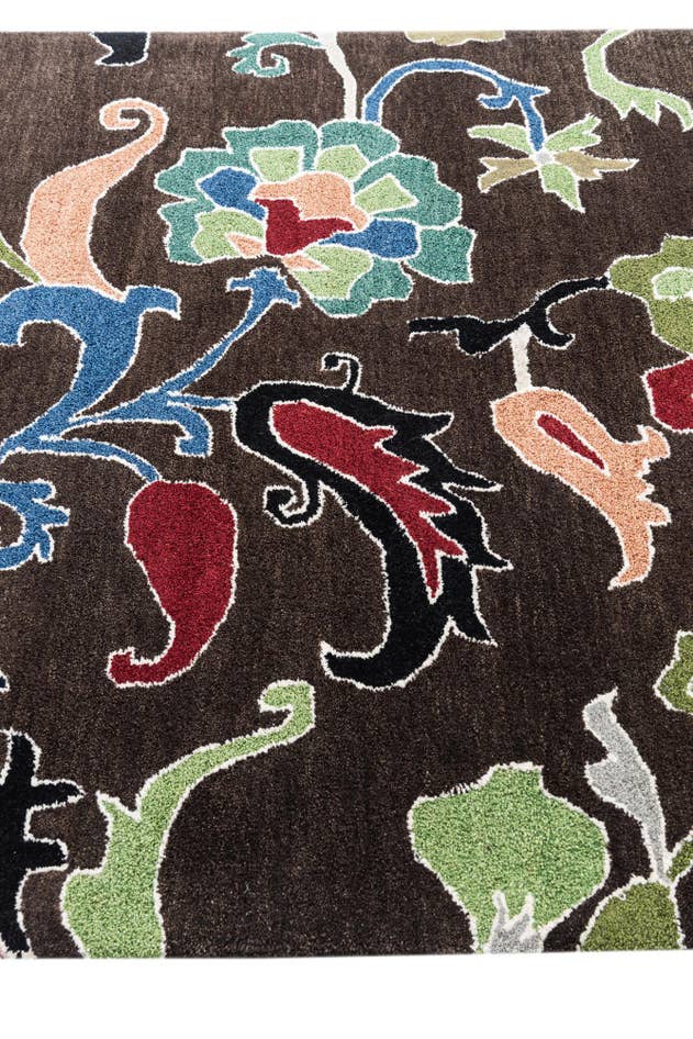Detail image of 5' 1 x 8' Luna Rug