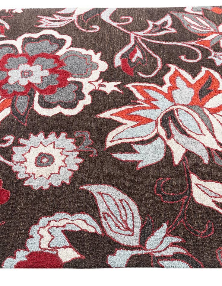 Detail image of 5' x 8' Luna Rug
