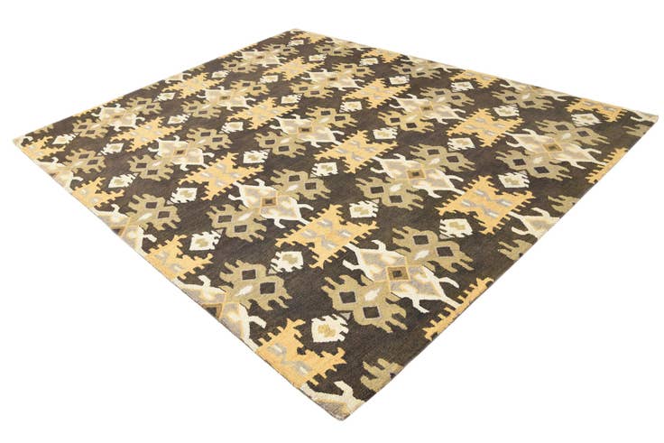 Detail image of 8' x 10' Luna Rug