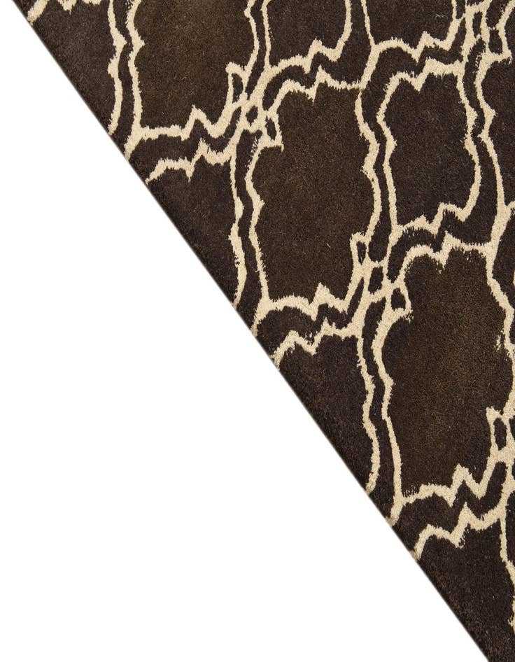 Detail image of 5' x 8' Luna Rug