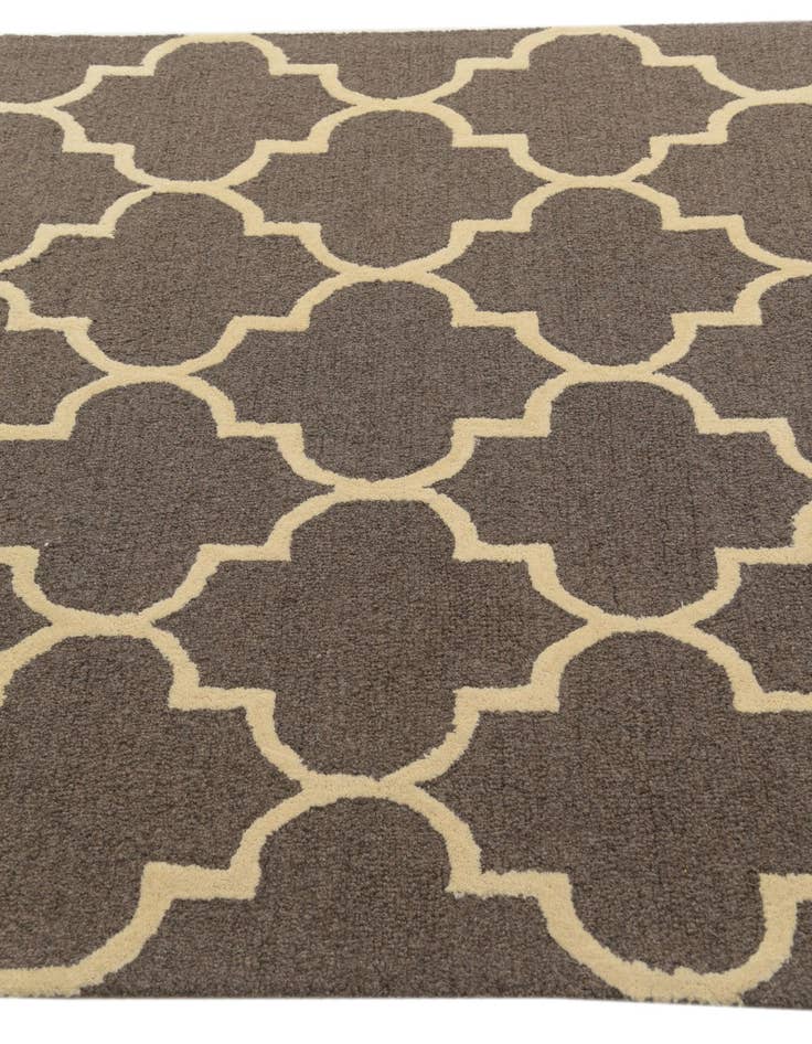 Detail image of 5' x 8' Luna Rug