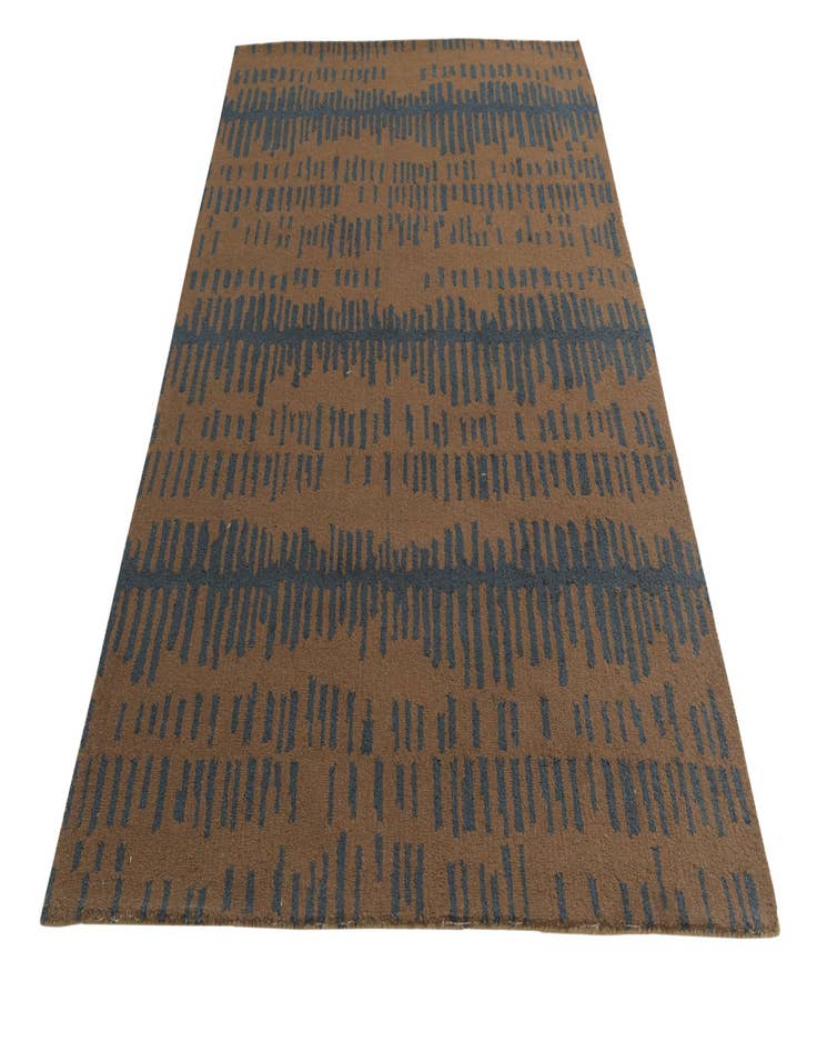 Detail image of  5' x 7' 9 Luna Wool Rug