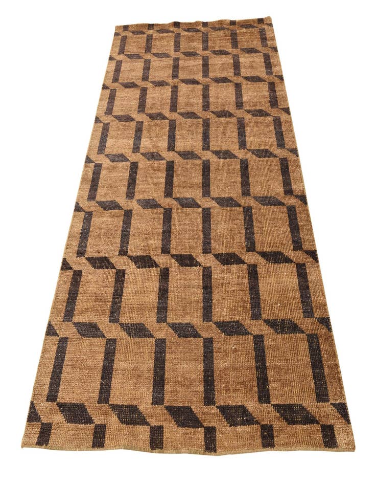 Detail image of 5' x 7' 10  Hand Knotted Luna Wool Rug