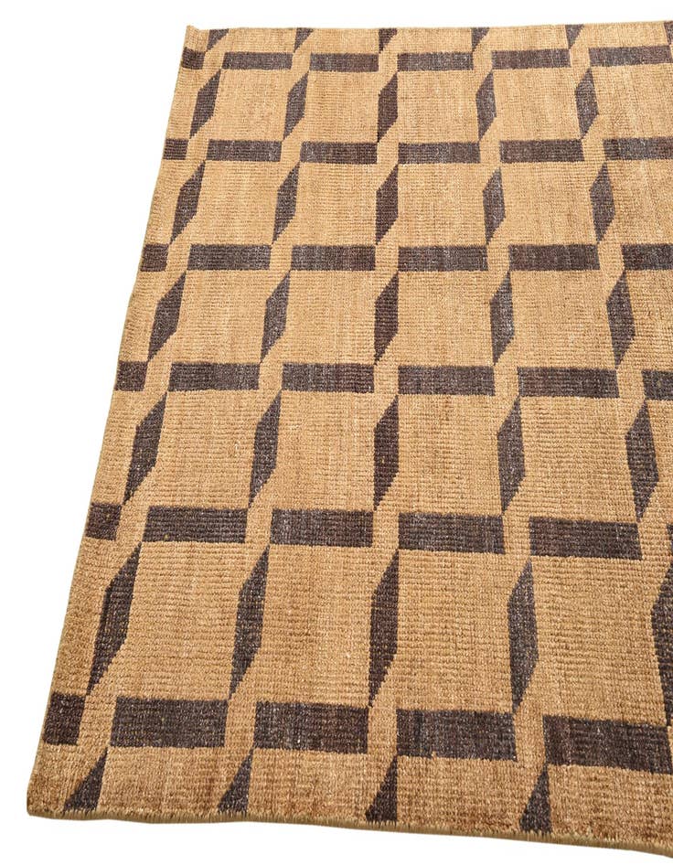 Detail image of 5' x 7' 10  Hand Knotted Luna Wool Rug