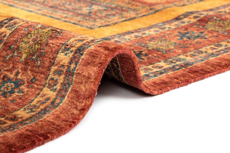Detail image of 4' 9 x 6' 10 Luribaft Wool Rug