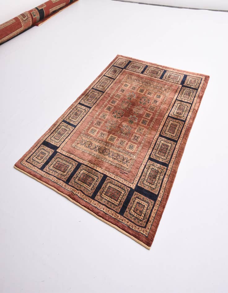 Detail image of 4' 11 x 7' 3 Luribaft Wool Rug