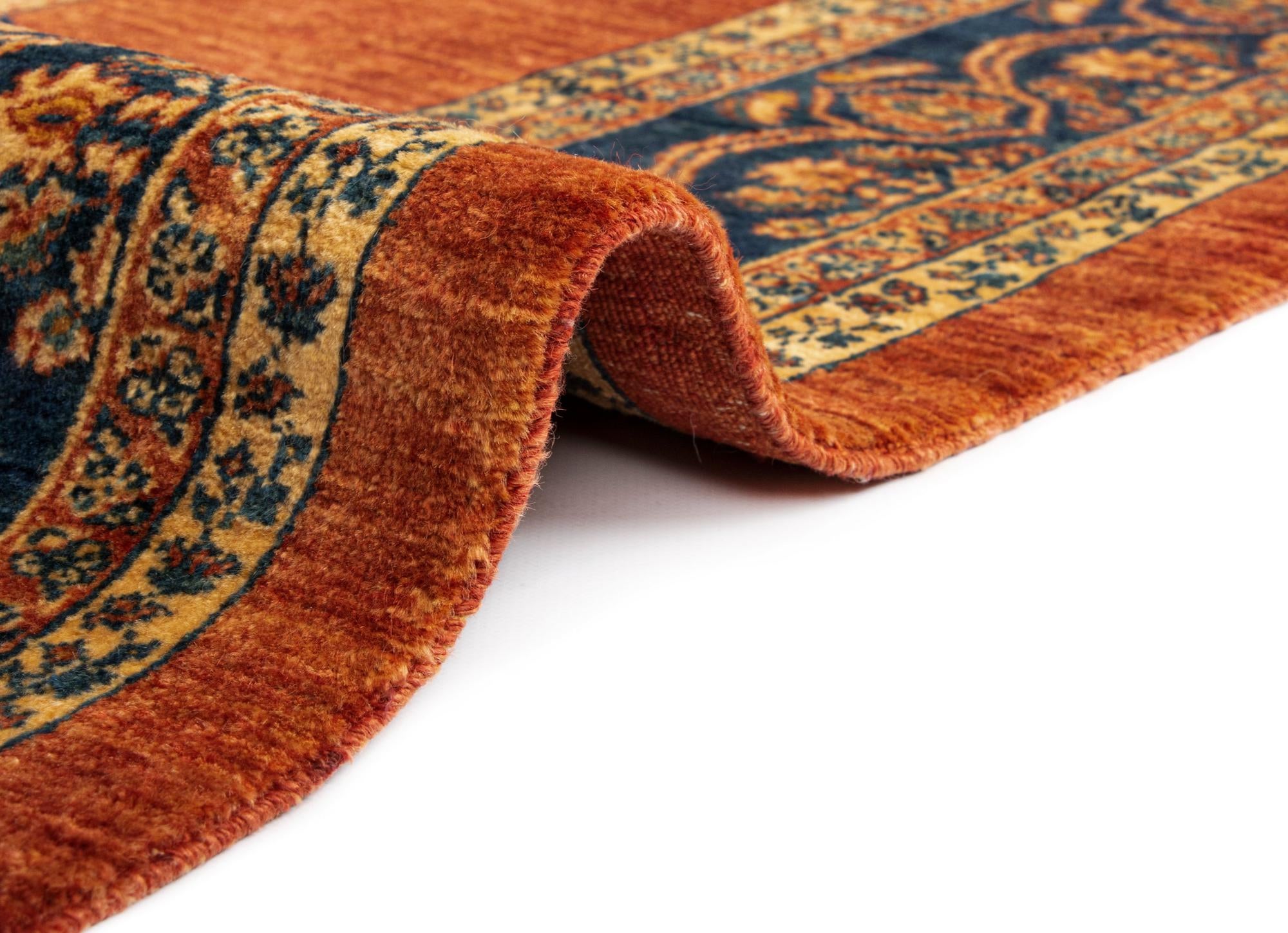 5' 10 x 7' 10 Luribaft Wool Rug