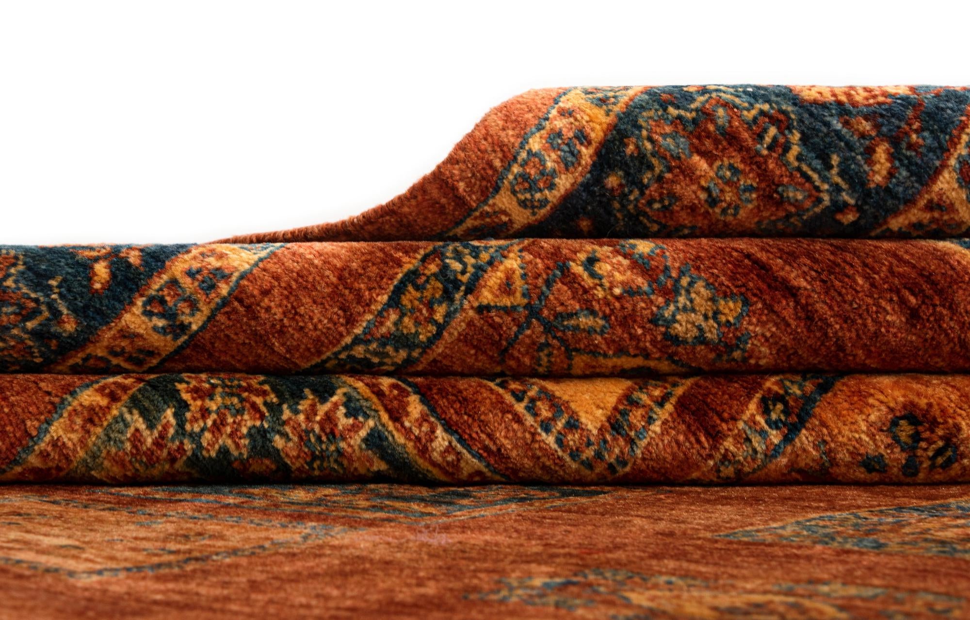 5' 7 x 7' 5 Luribaft Wool Rug