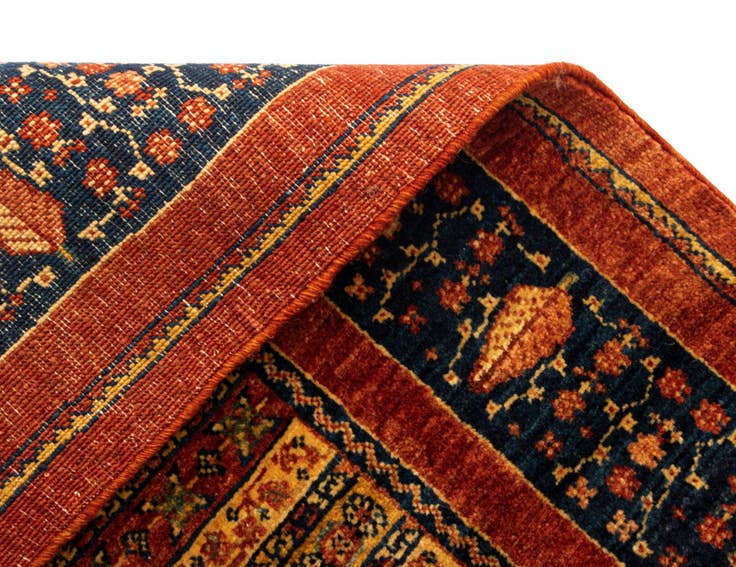 Detail image of 4' 6 x 7' 6 Luribaft Wool Rug