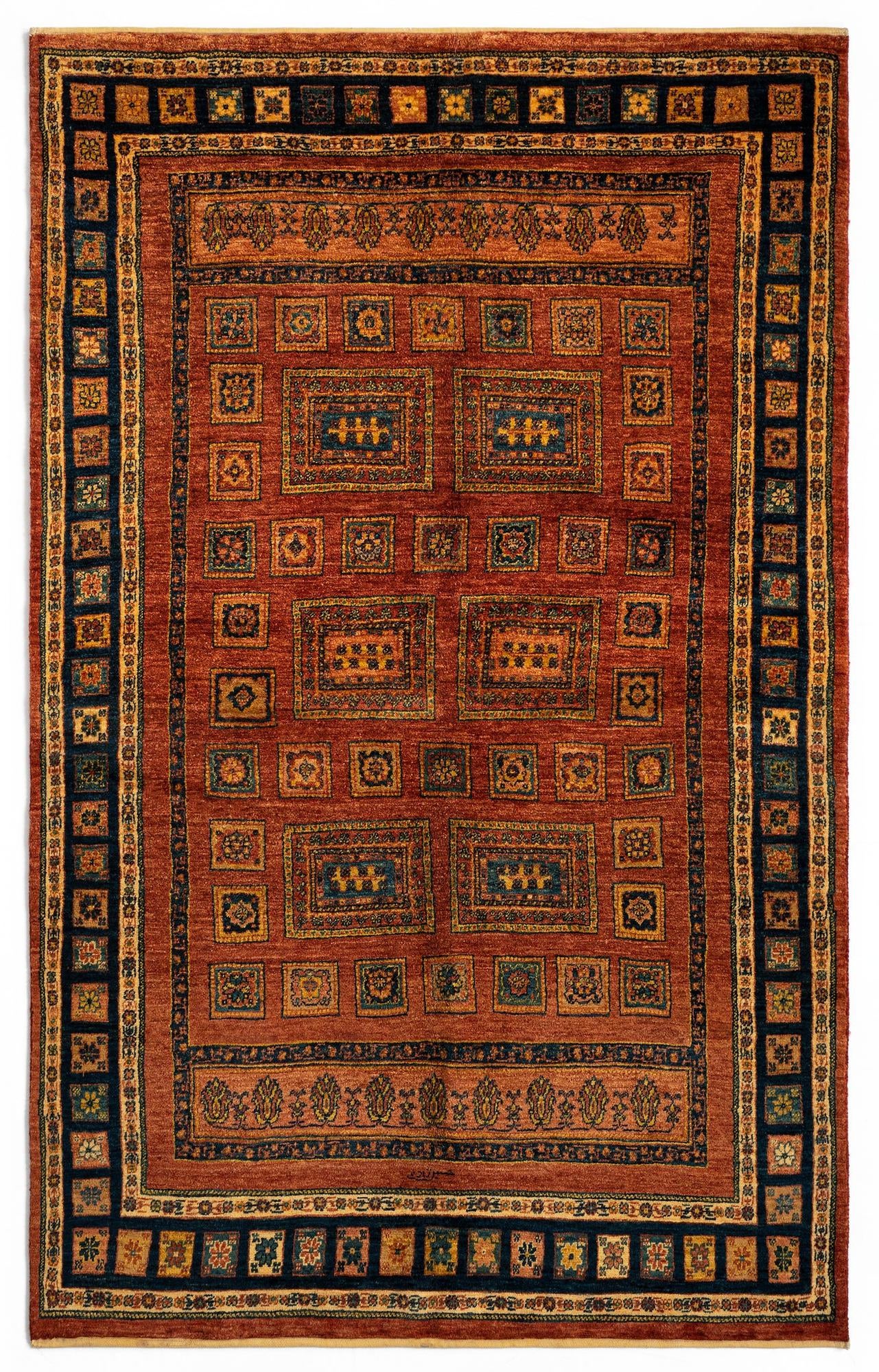 4' 9 x 7' 8 Luribaft Wool Rug
