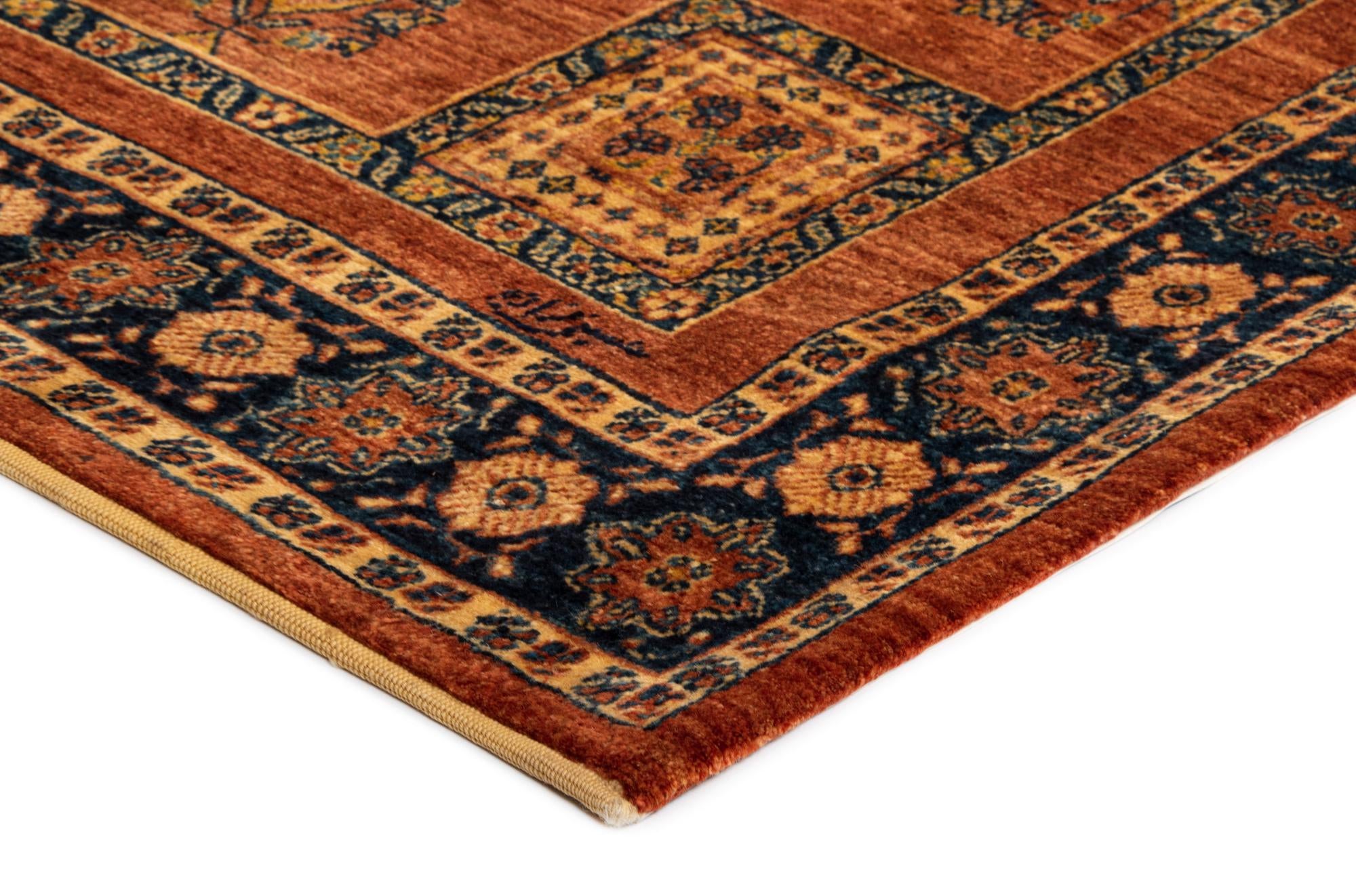 5' 9 x 8' 5 Luribaft Wool Rug