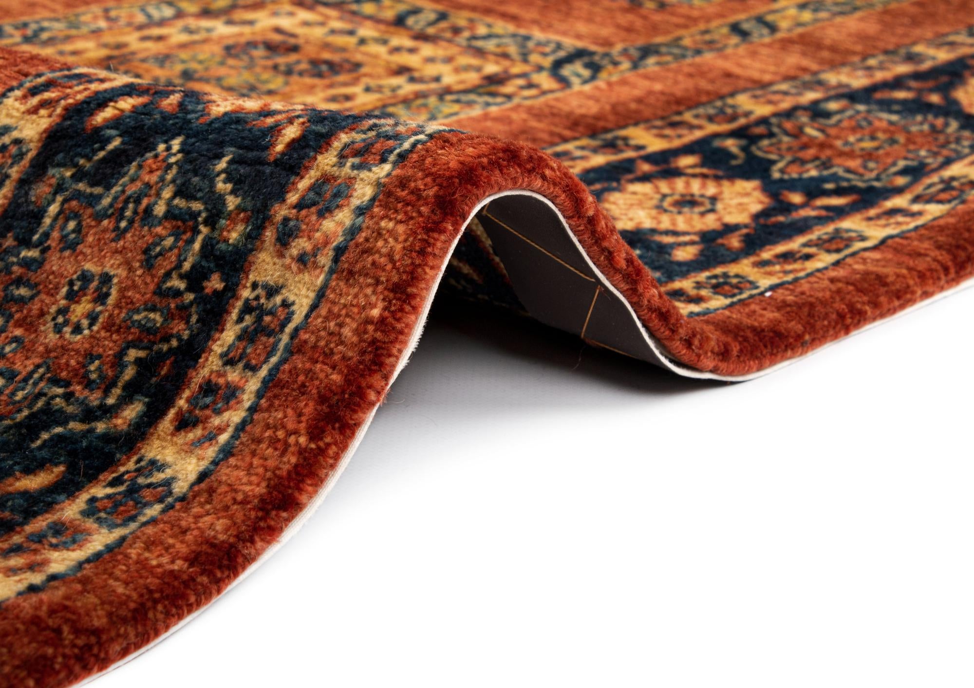 5' 9 x 8' 5 Luribaft Wool Rug