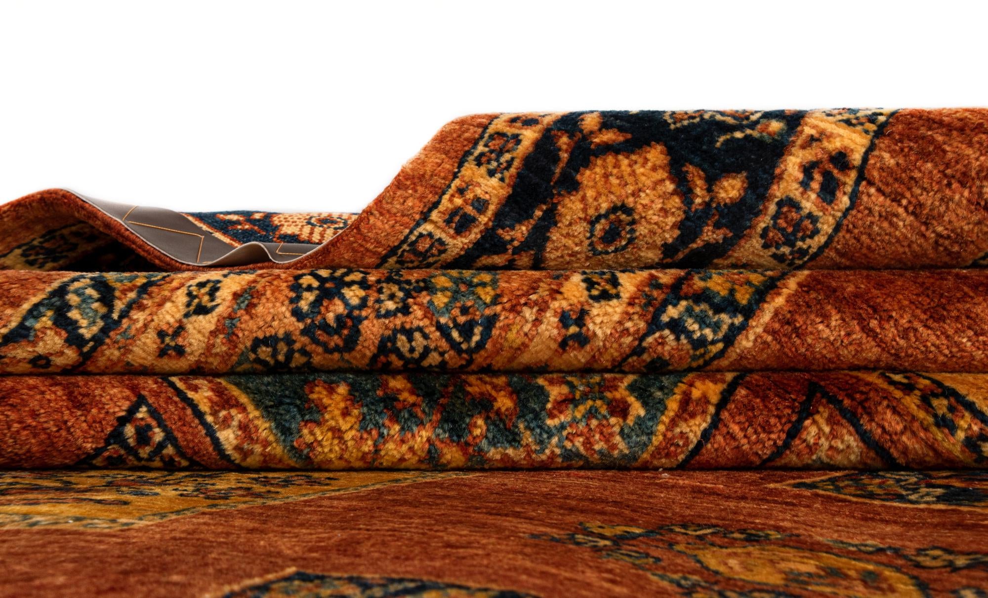5' 9 x 8' 5 Luribaft Wool Rug
