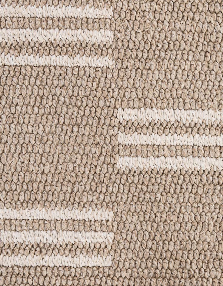 Detail image of 5' 4 x 7' 7 Machine Made Rug
