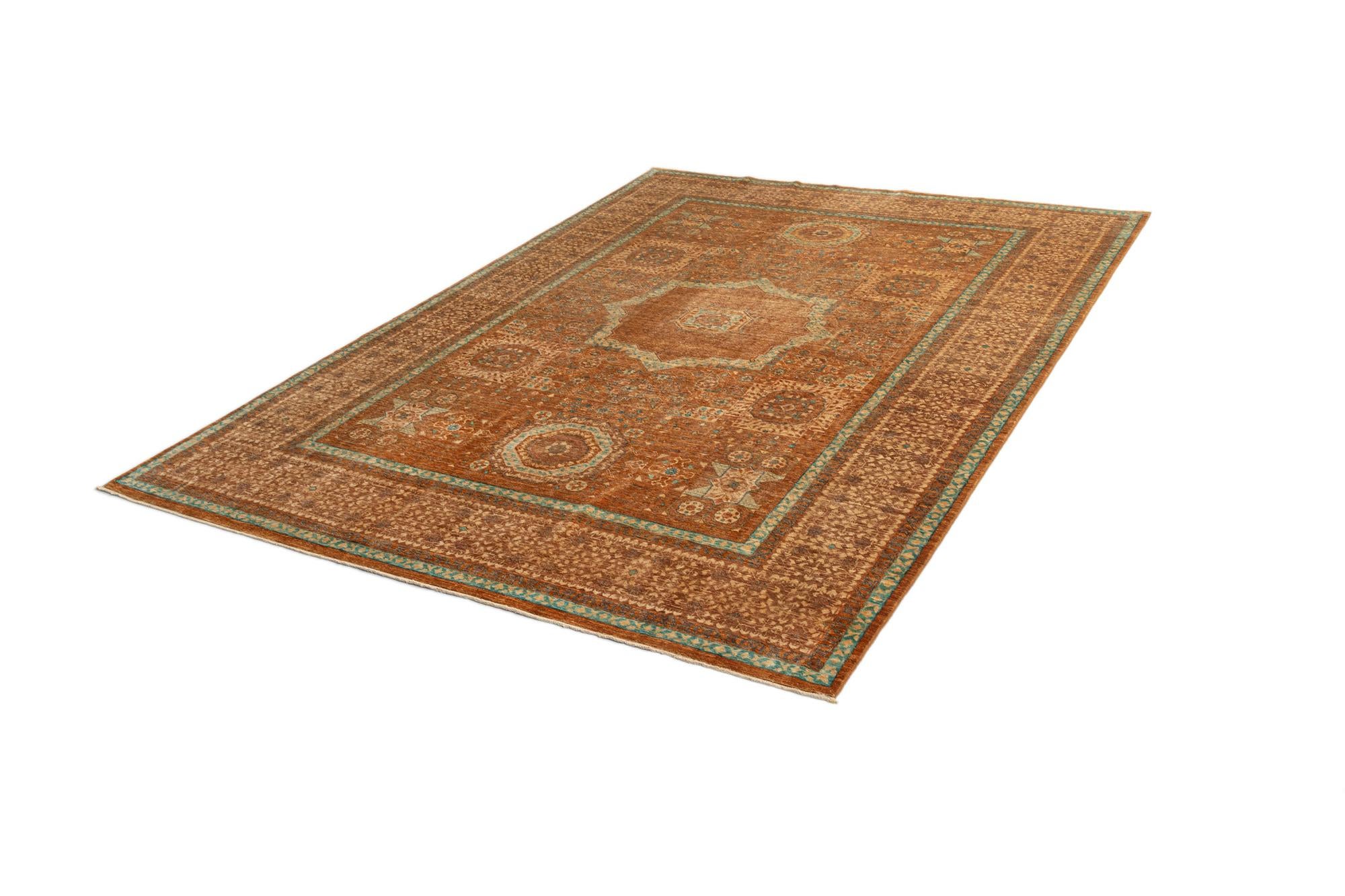 7' x 10' Mamluk Wool Rug