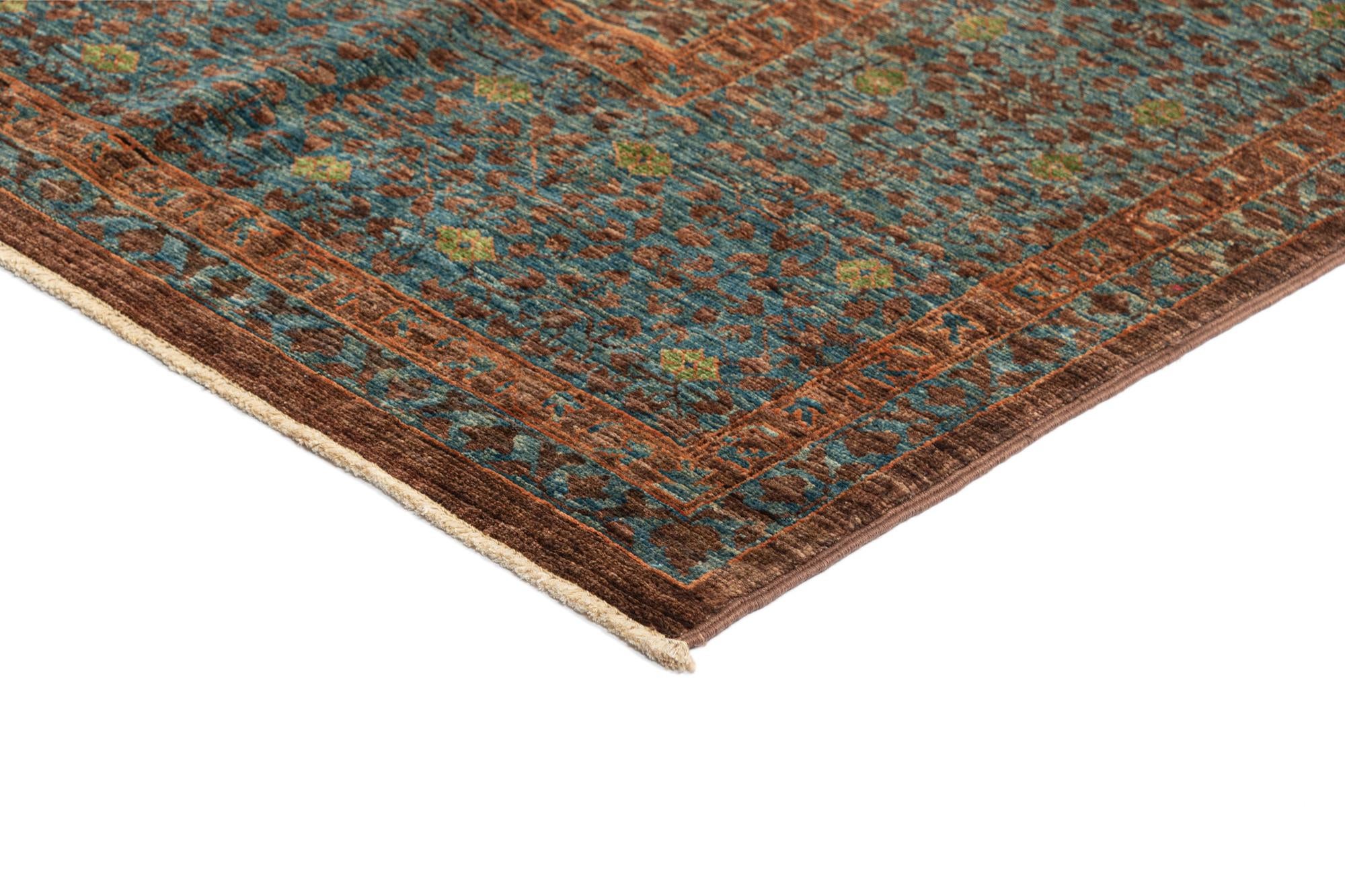6' 11 x 9' 8 Mamluk Rug