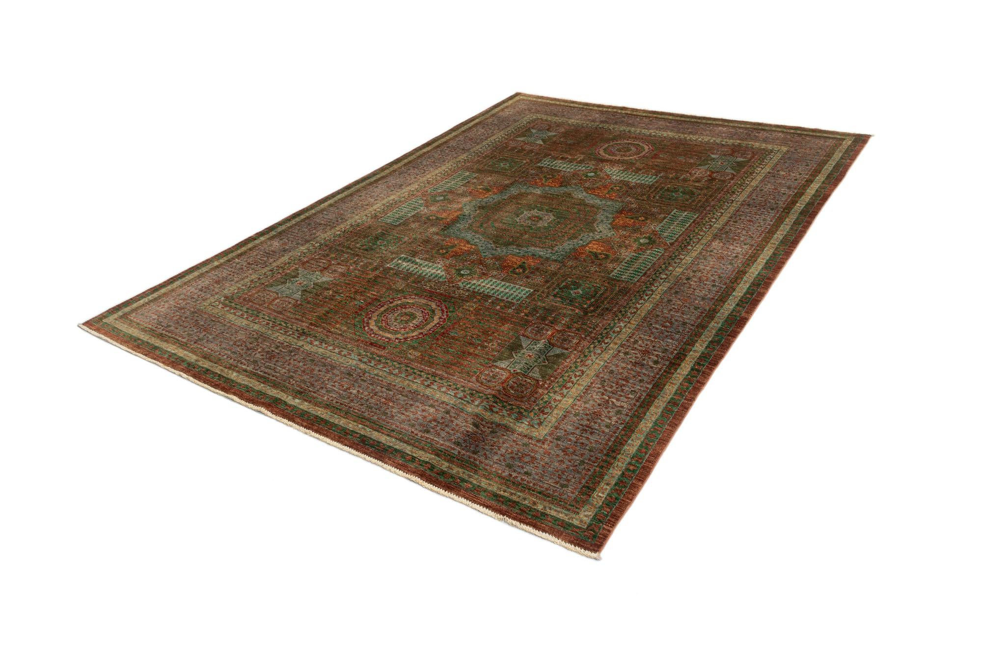 6' 11 x 9' 11 Mamluk Wool Rug