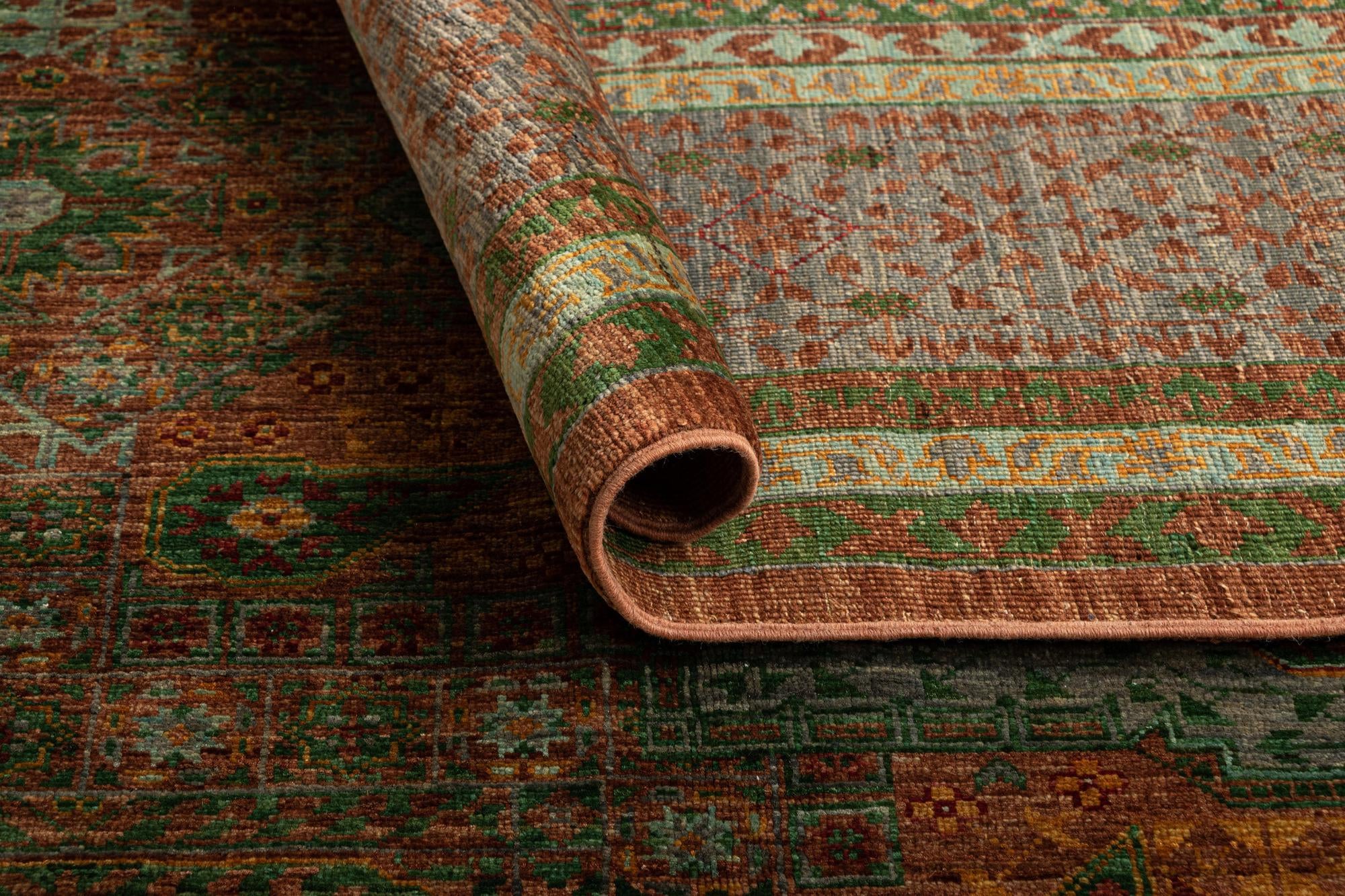 6' 11 x 9' 11 Mamluk Wool Rug