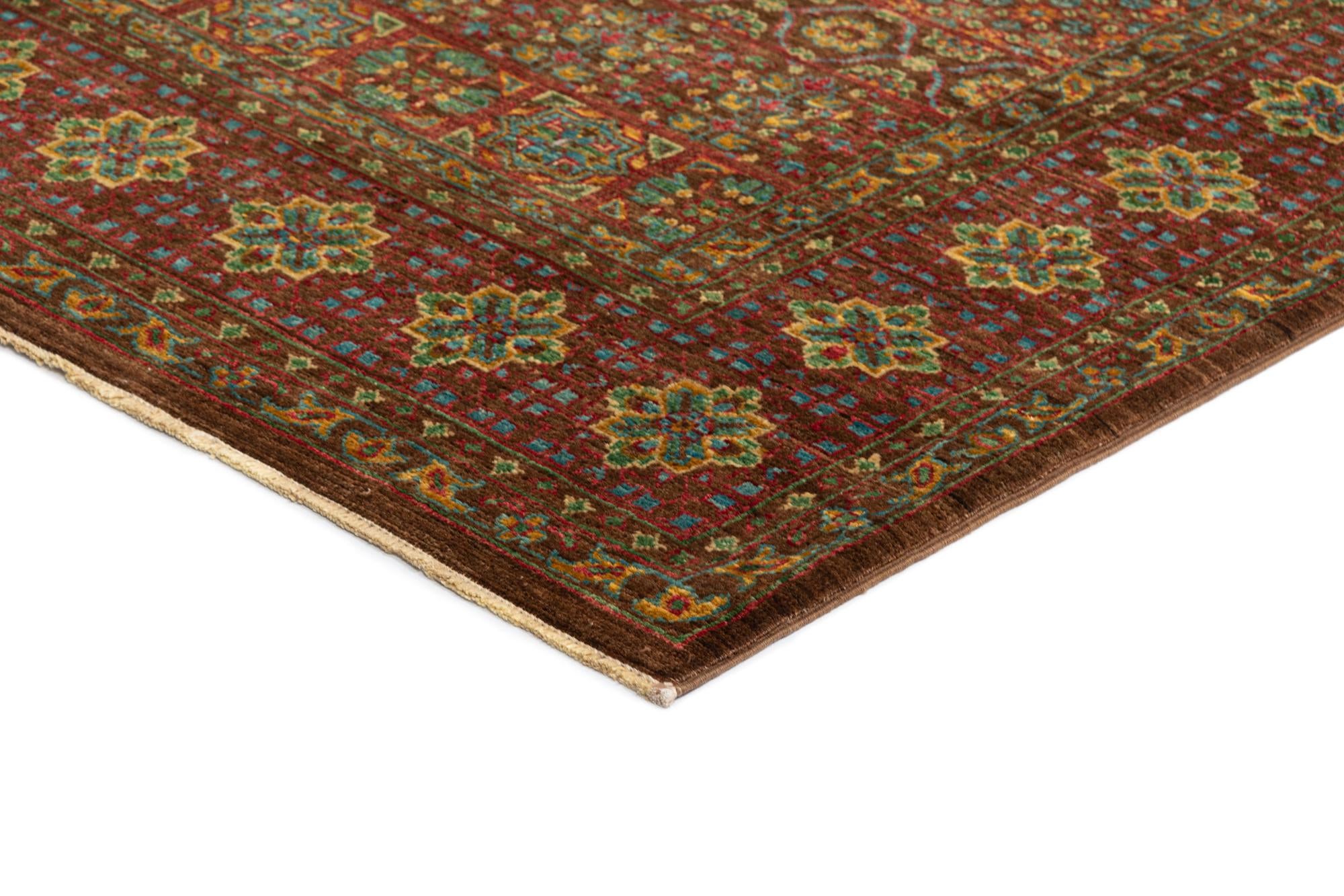 5' 7 x 7' 6 Mamluk Rug