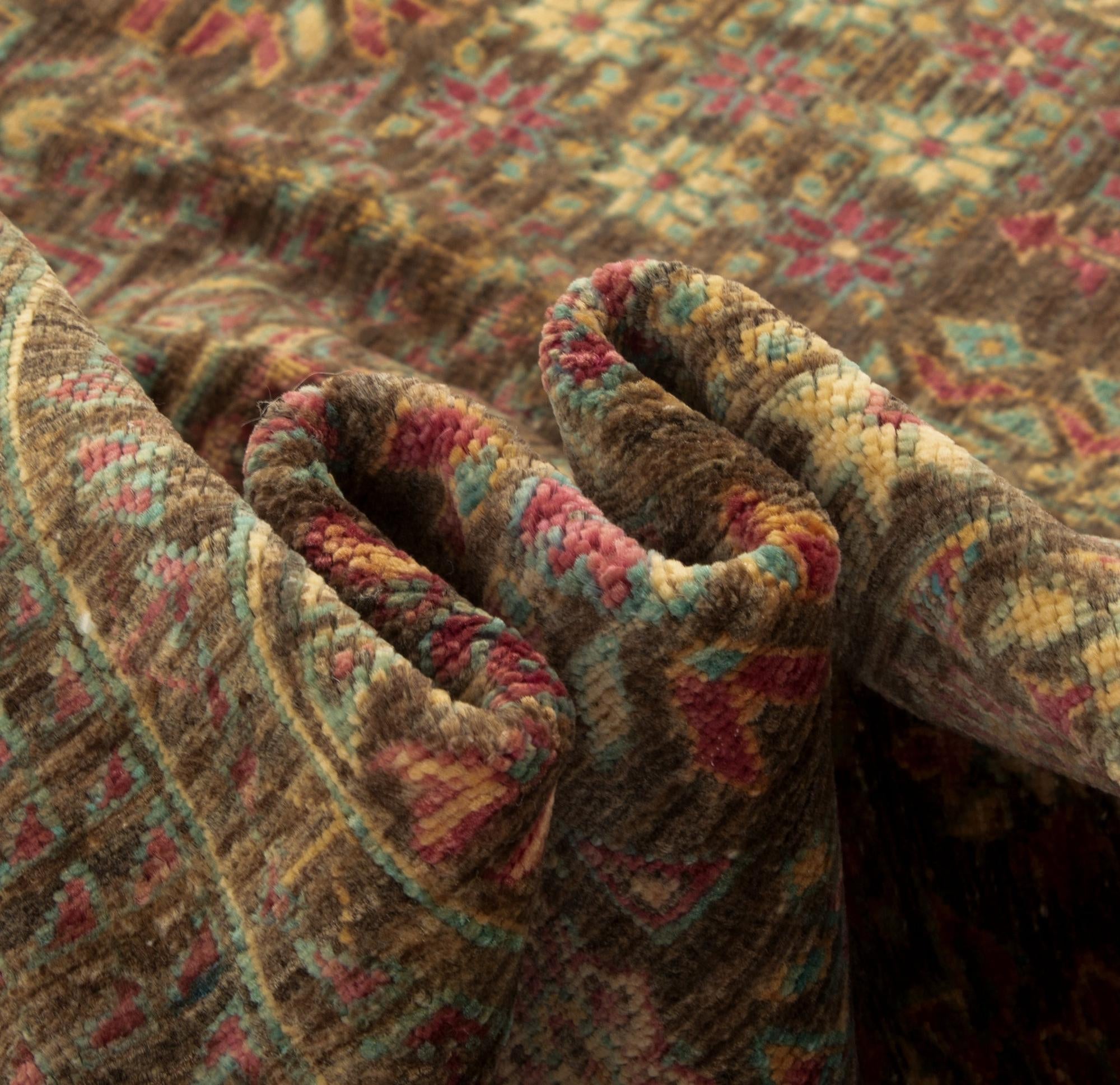 4' 11 x 6' 5 Hand Knotted Mamluk Wool Rug