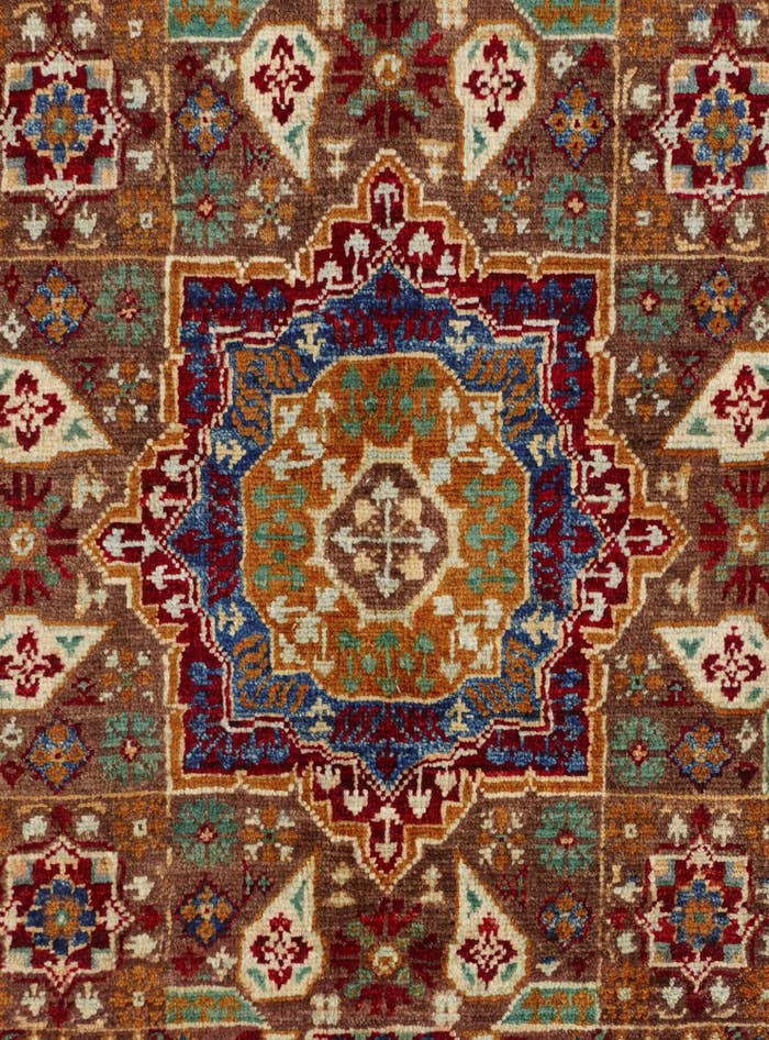 Detail image of 1' 11 x 3' 4 Hand Knotted Mamluk Ziegler Rug