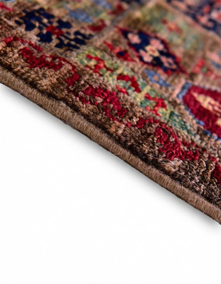Detail image of 2' x 3' Hand Knotted Mamluk Ziegler Rug