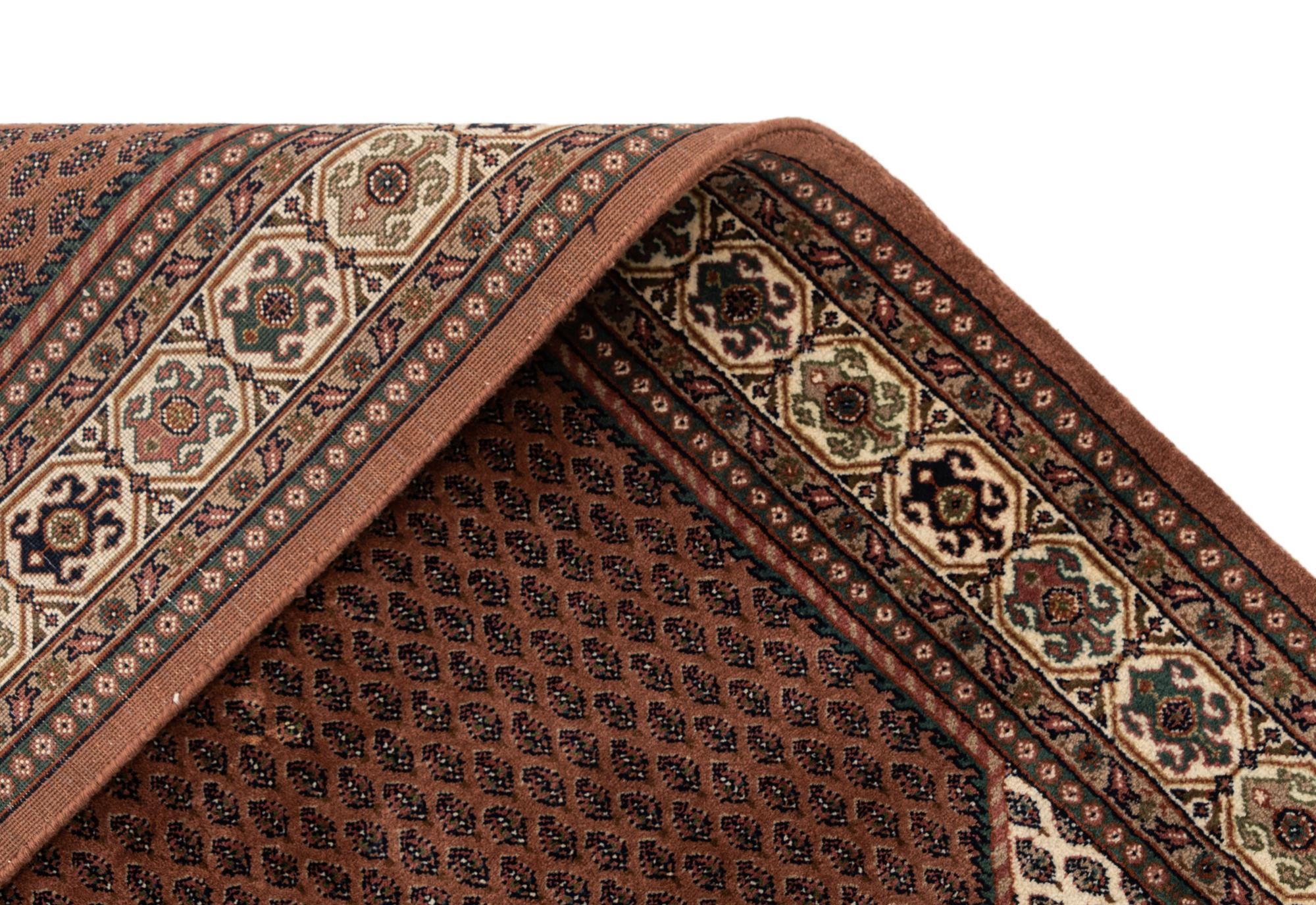 4' x 5' 8 Hand Knotted Mir Wool Rug