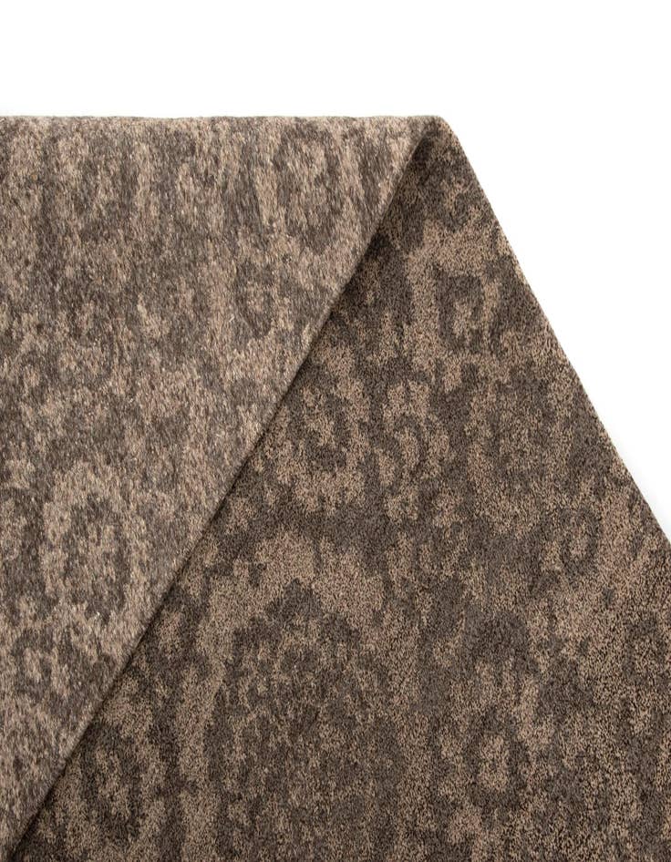 Detail image of 7' 7 x 9' 11 Hand Knotted Modern Himalaya Wool Rug